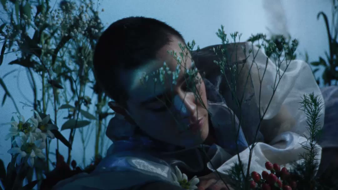 Flèche Love — Mitote, still